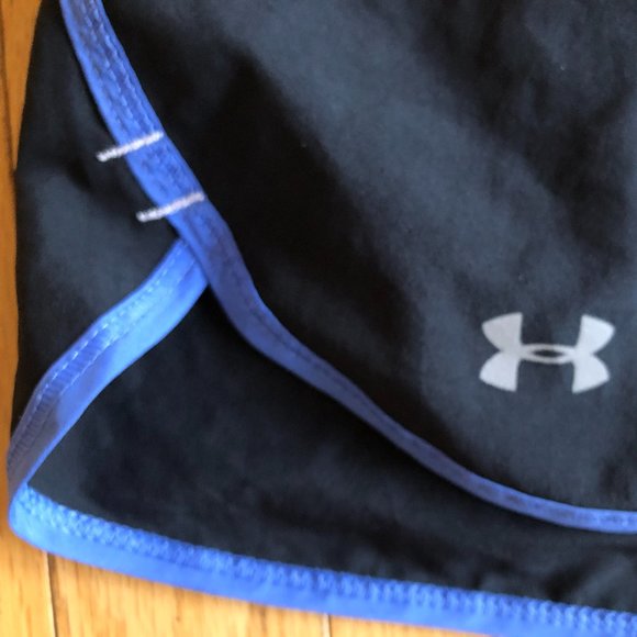 Under Armour Women's Lined Running Shorts - Picture 4 of 10